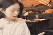 搞笑吃瓜男士图片高清