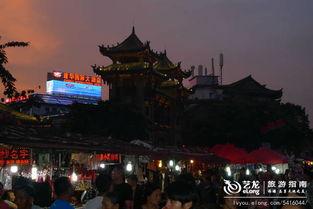 古彝古镇吃瓜,品味彝家风情美食之旅