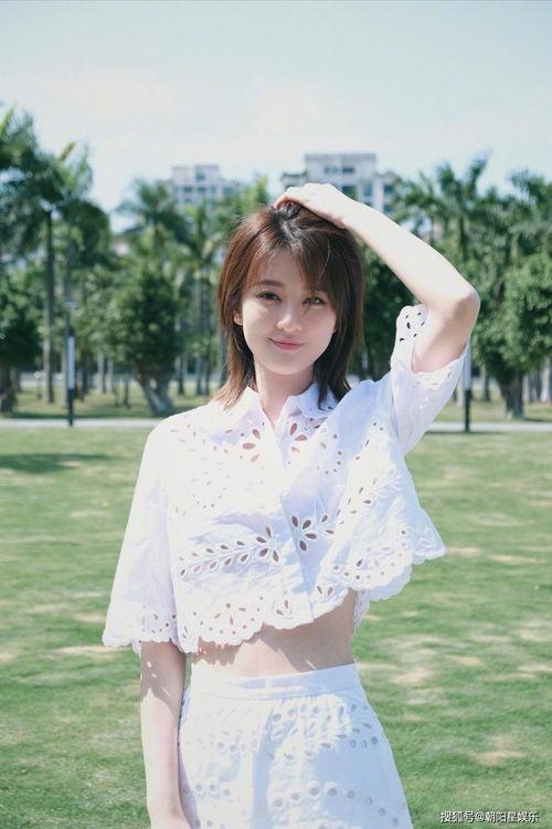 顾轩吃瓜,揭秘娱乐圈背后的那些事儿